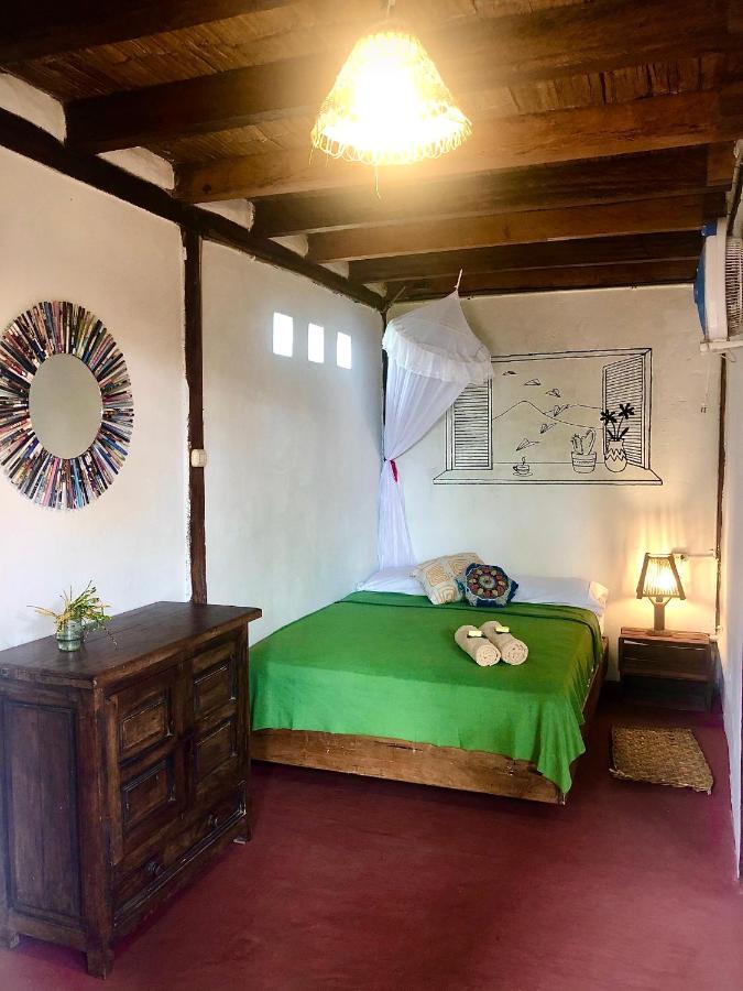 Hostal Los Orishas Айампе Екстер'єр фото